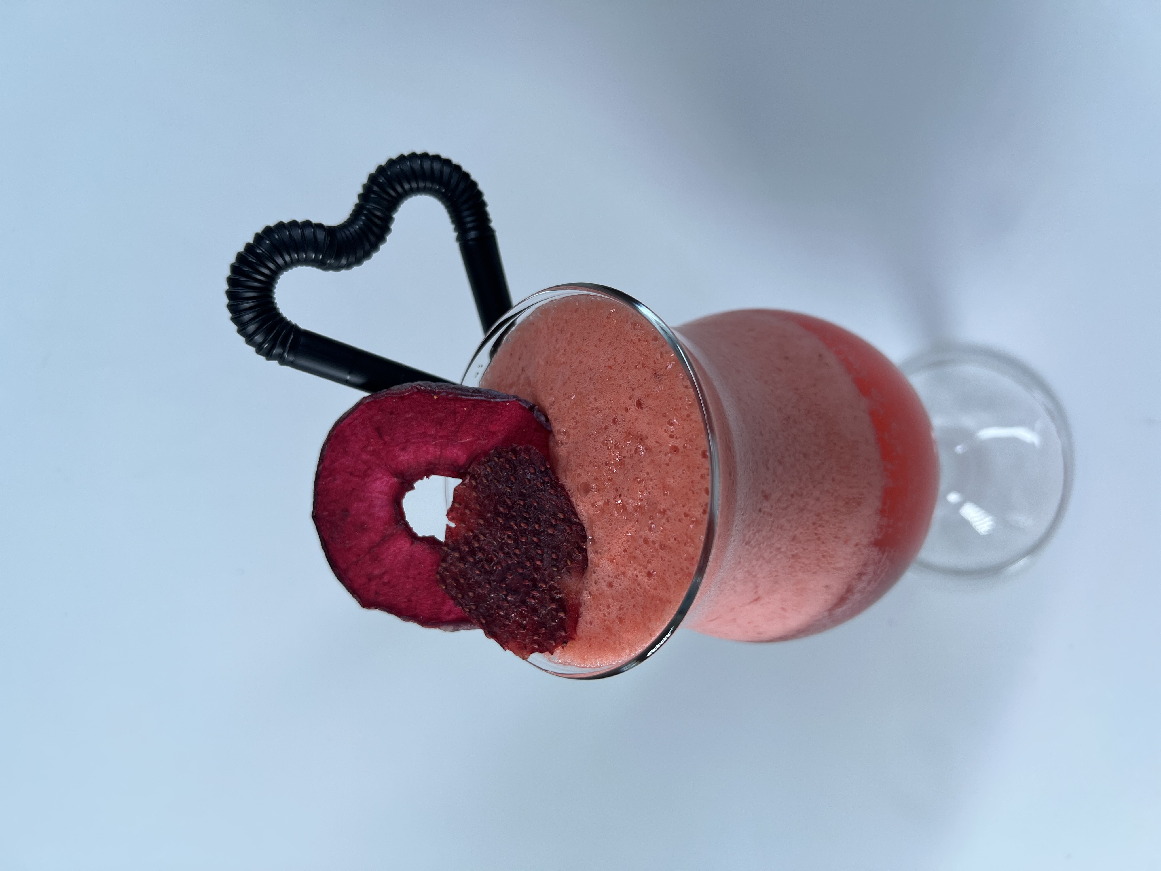 اسموتی توت فرنگی. Strawberry Smoothie 